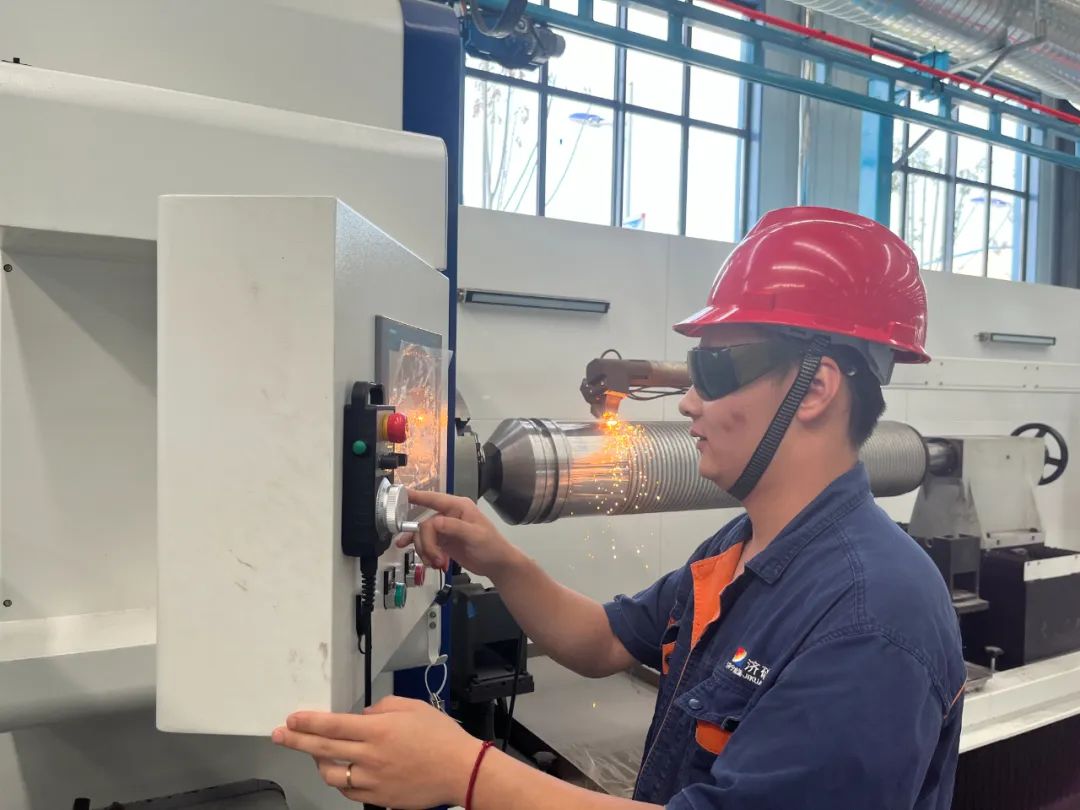 1692779939542243.jpg 2.jpg